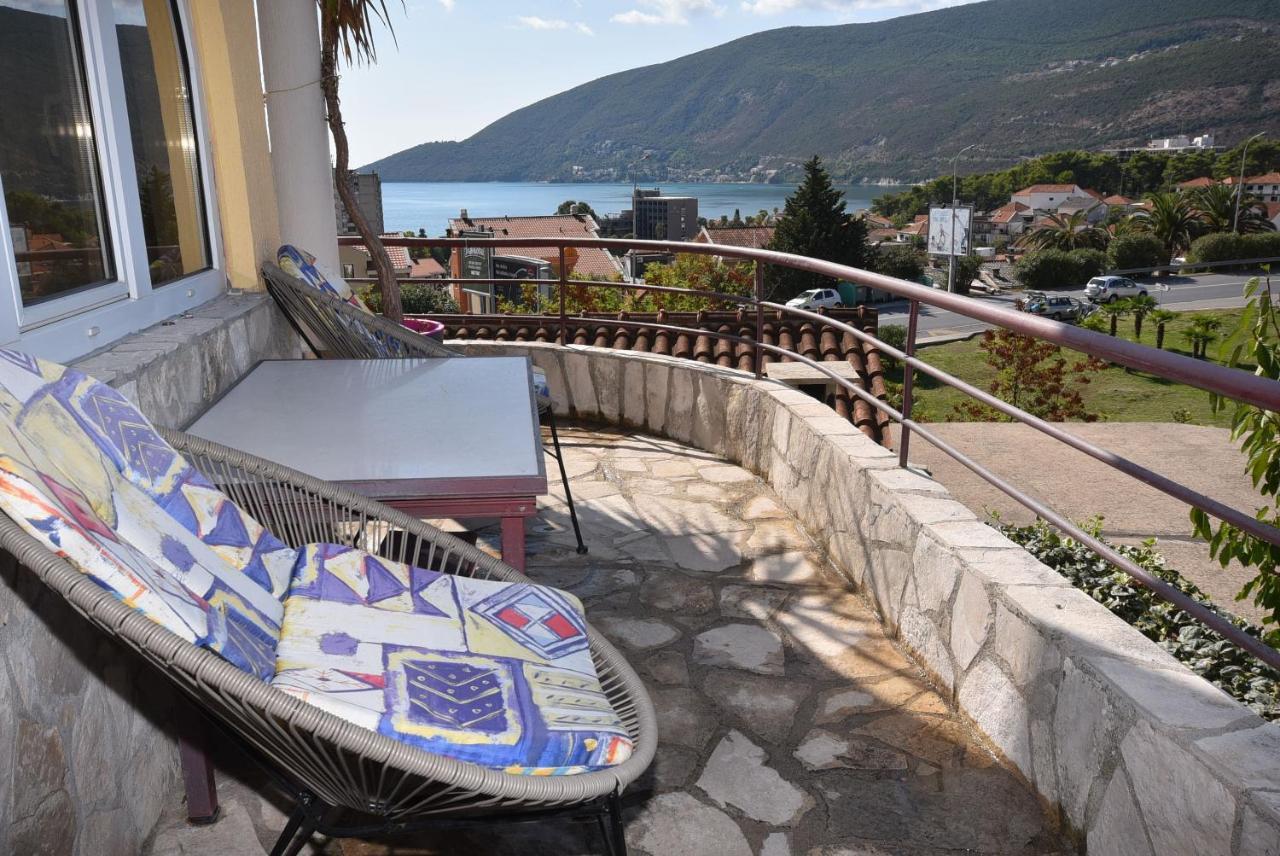Al Mare Apartment Igalo Exterior foto