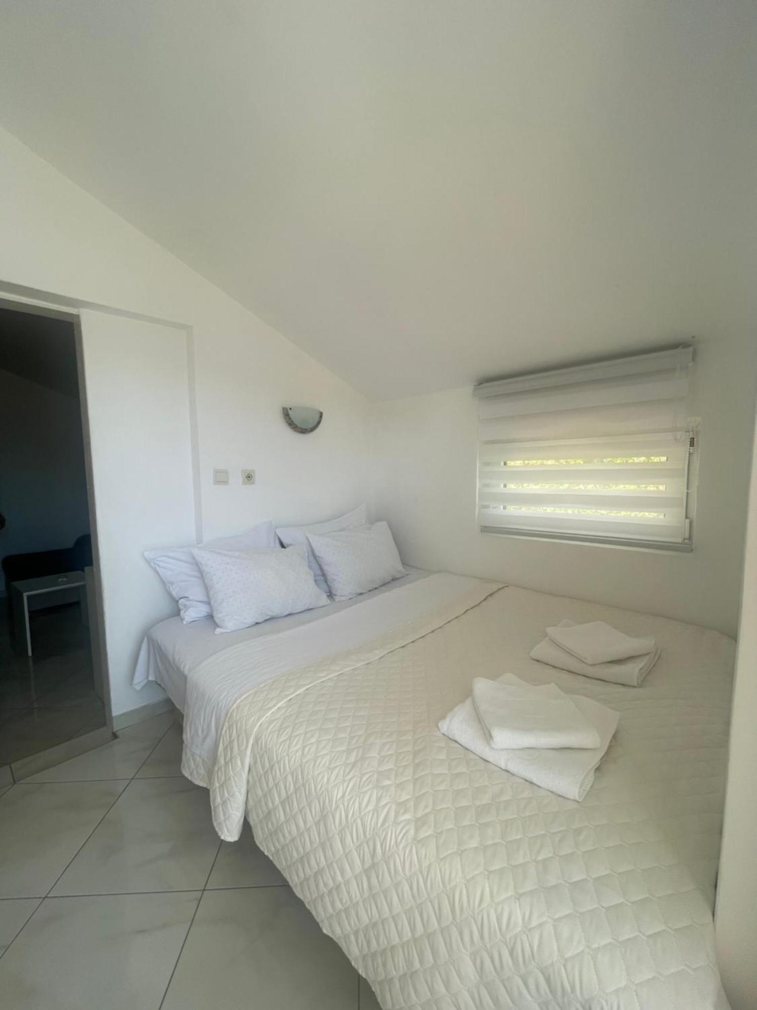 Al Mare Apartment Igalo Exterior foto